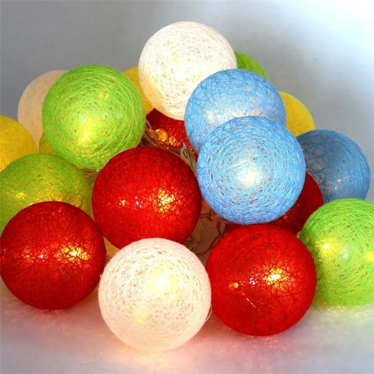 Iris Gömb alakú 6cm/színes fonott/3m/több színű/20db LED-es/USB-s fényfüzér, fénydekoráció #1