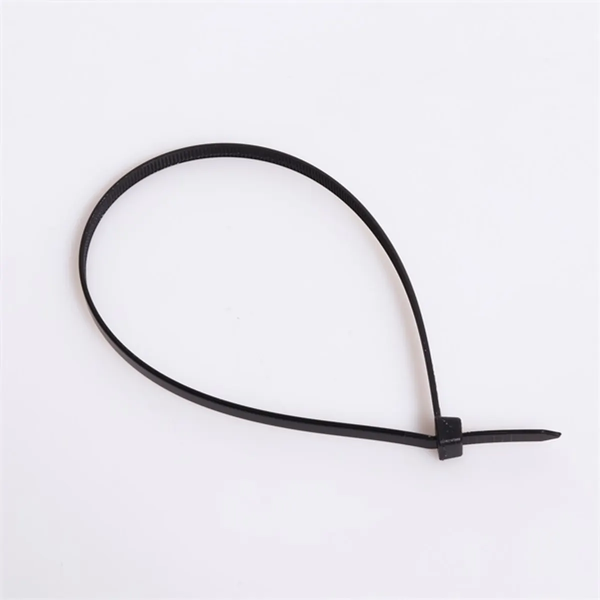 Iris Electric 100 db fekete 120x2,5mm kábelkötegelő, gyorskötöző, kötegelő, UV álló #4