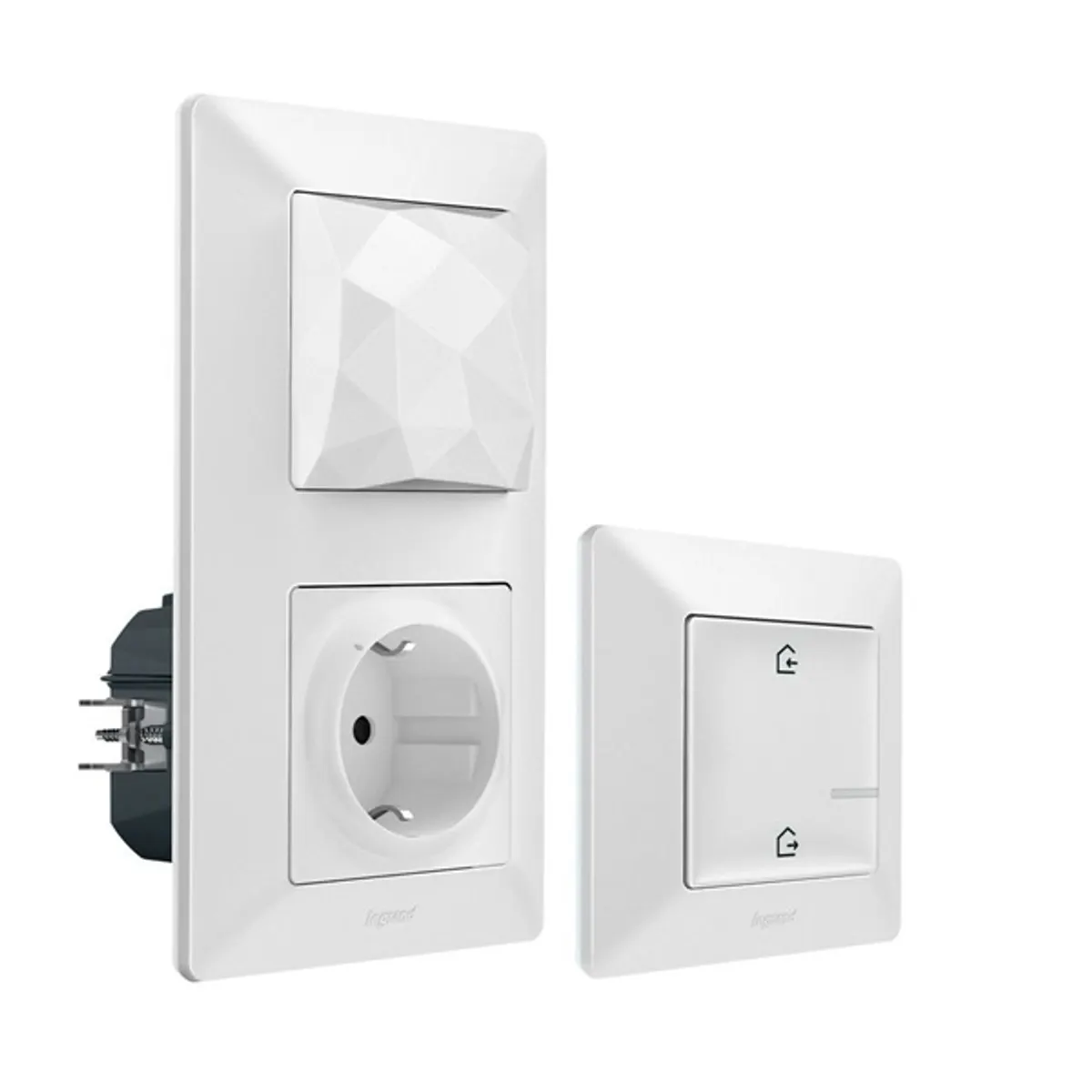 Legrand 752196 Valena Life Netatmo fehér Kezdő csomag - Központi egység intelligens csatlakozóaljzattal + főkapcsoló #1