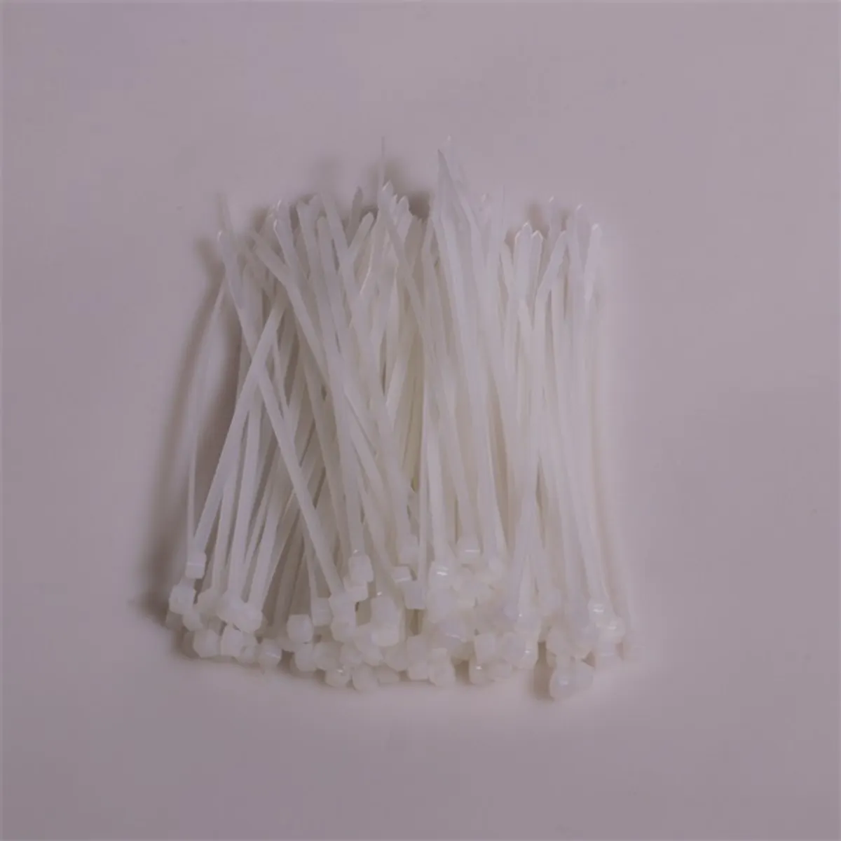 Iris Electric 100 db natúr 390x4,8mm kábelkötegelő, gyorskötöző, kötegelő #1