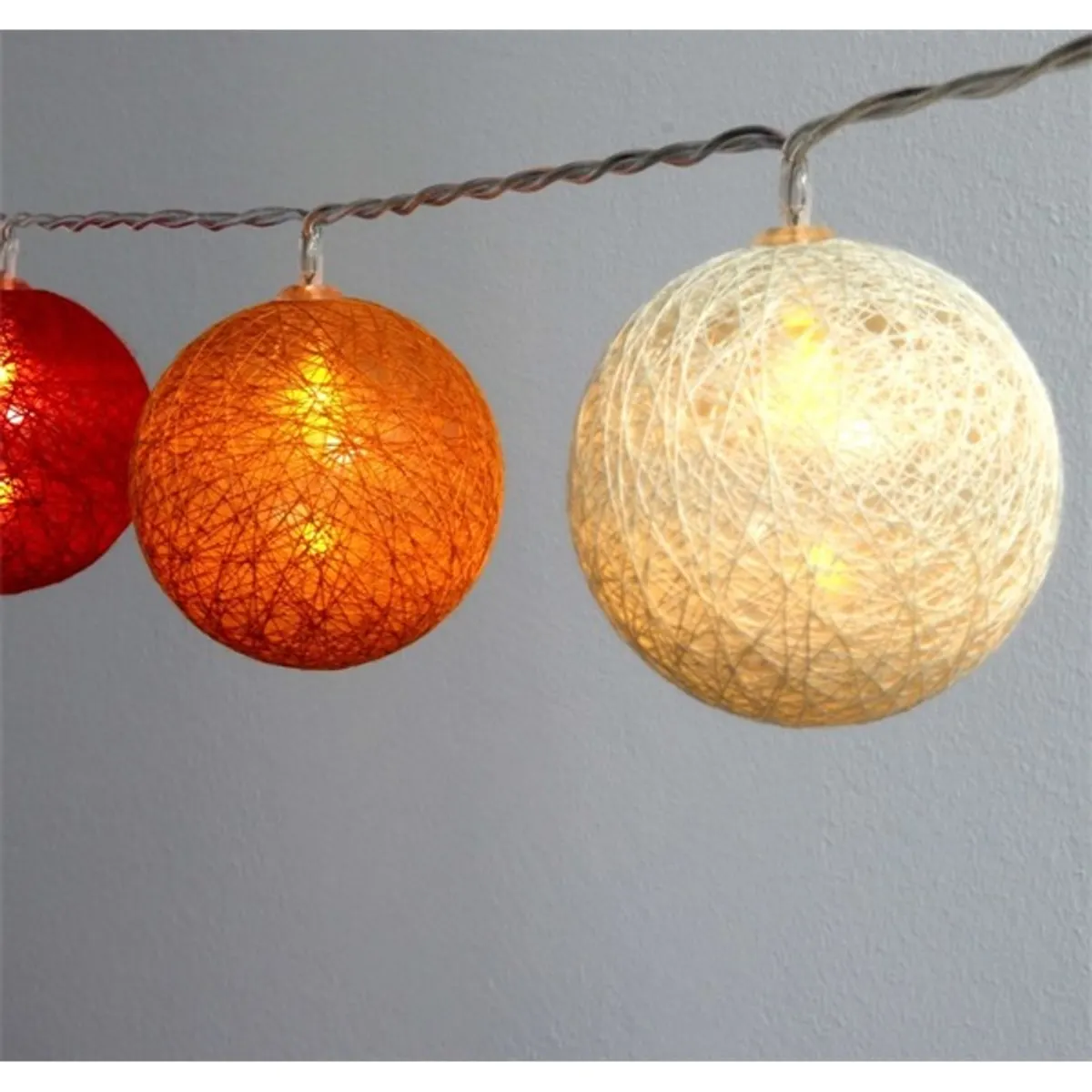 Iris Gömb alakú 6cm/színes fonott/1,5m/piros-narancs-meleg fehér/10db LED-es/USB-s fényfüzér, fénydekoráció #1