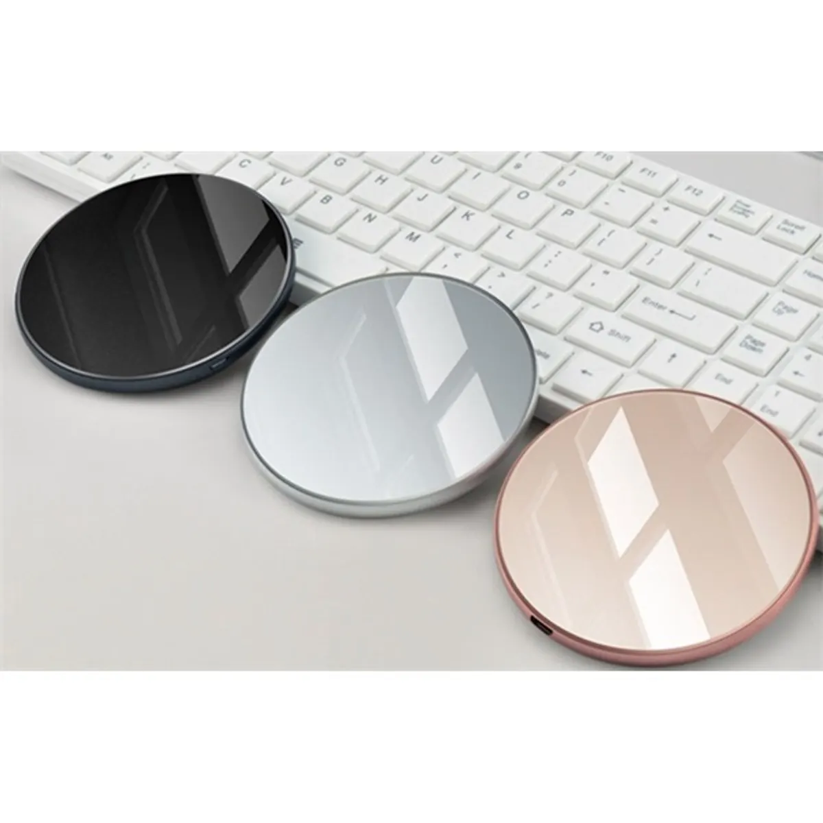 Stansson CH-700-BL univerzális fekete vezeték nélküli gyorstöltő #1