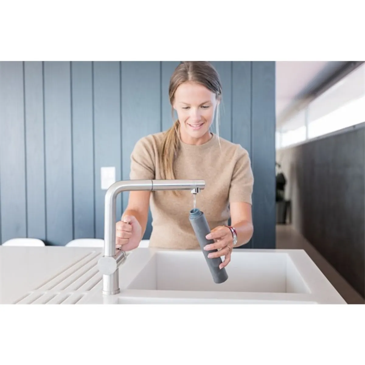 Hoover HF322YHM 011 akkumulátoros álló porszívó #8