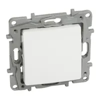 Legrand 764507 Niloé fehér egypólusú nyomókapcsoló #2