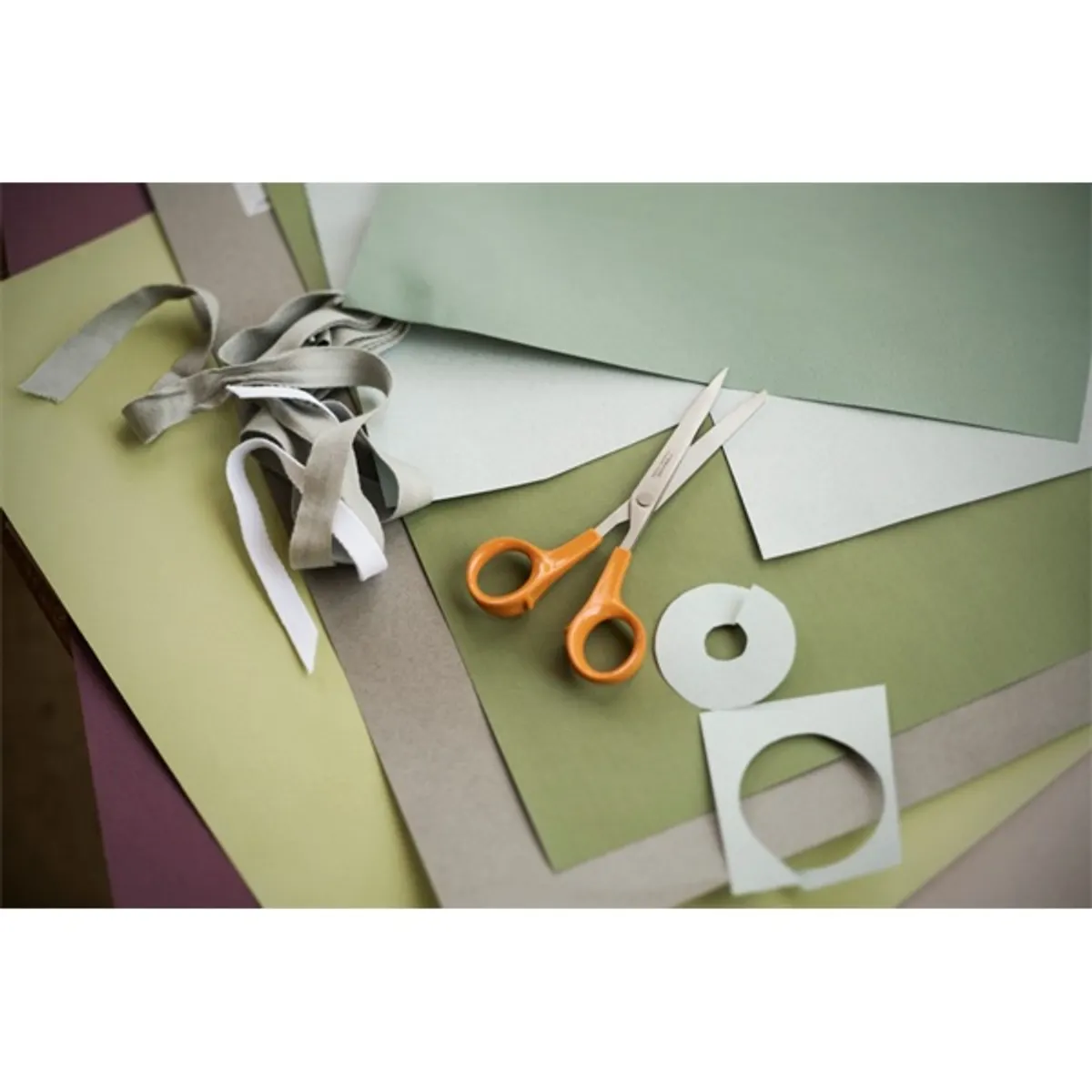 Fiskars Classic 17 cm papírvágó olló #2