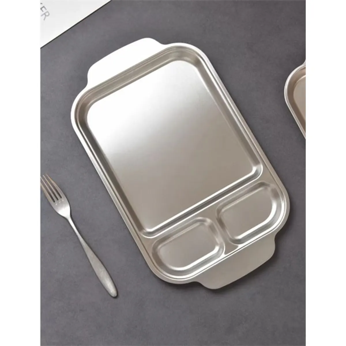 TOO KT-302 Fémtálca fogóval 45.5 x 27.5 x 1 cm #1