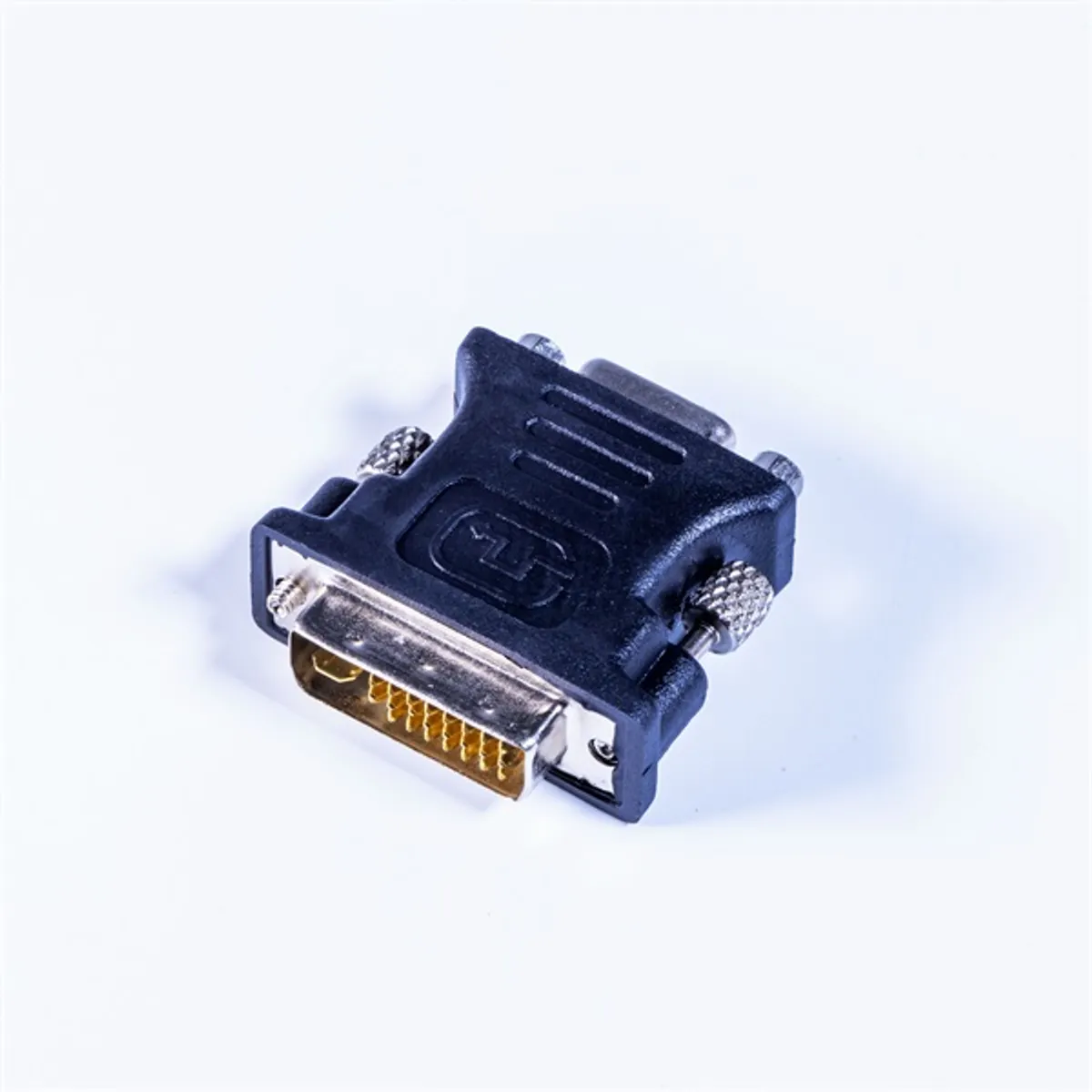 IRIS SIA-ADVIVGA-002-Z DVI-VGA adapter #1