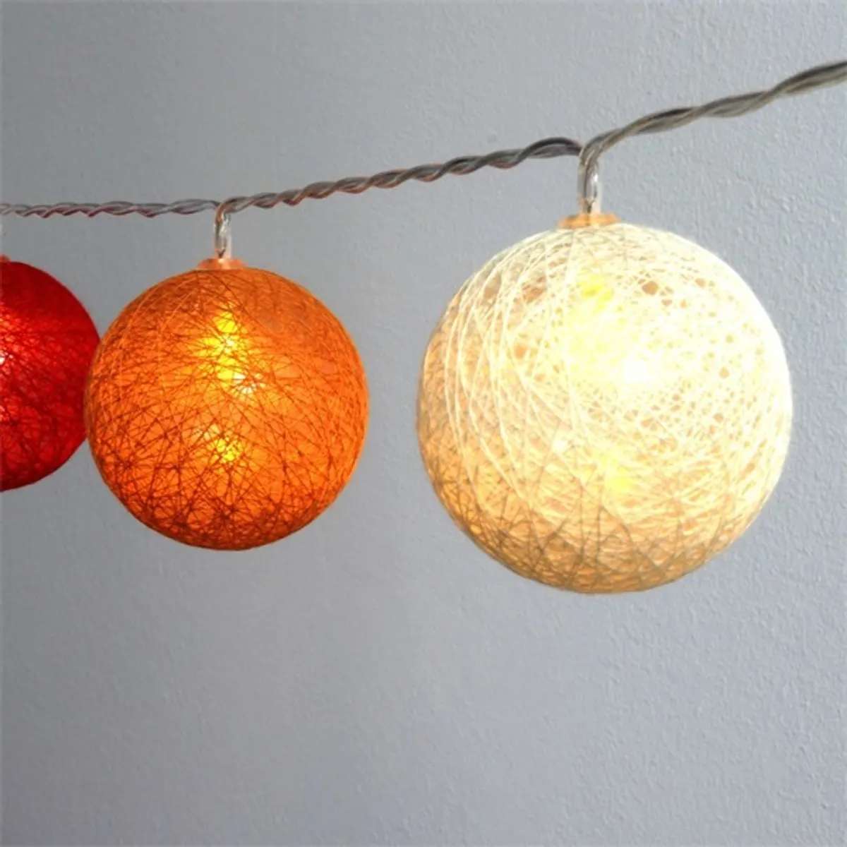Iris Gömb alakú 6cm/színes fonott/3m/piros-narancs-meleg fehér/20db LED-es/USB-s fényfüzér, fénydekoráció #1