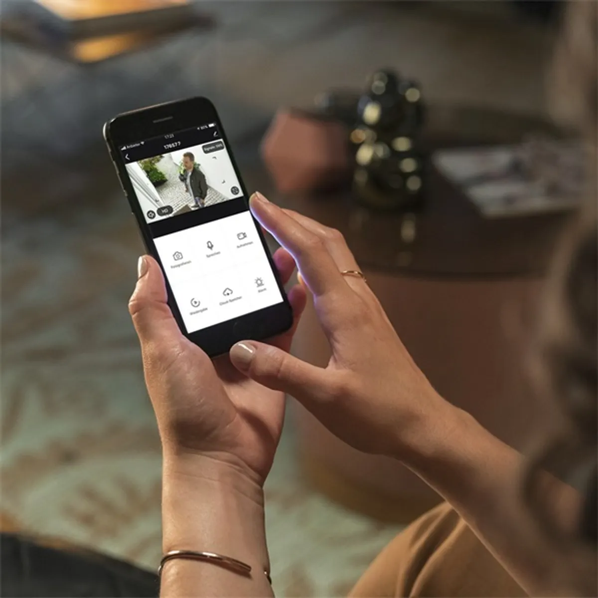 Hama 176577 fekete éjjellátó kültéri 1080P okos WiFi kamera #4