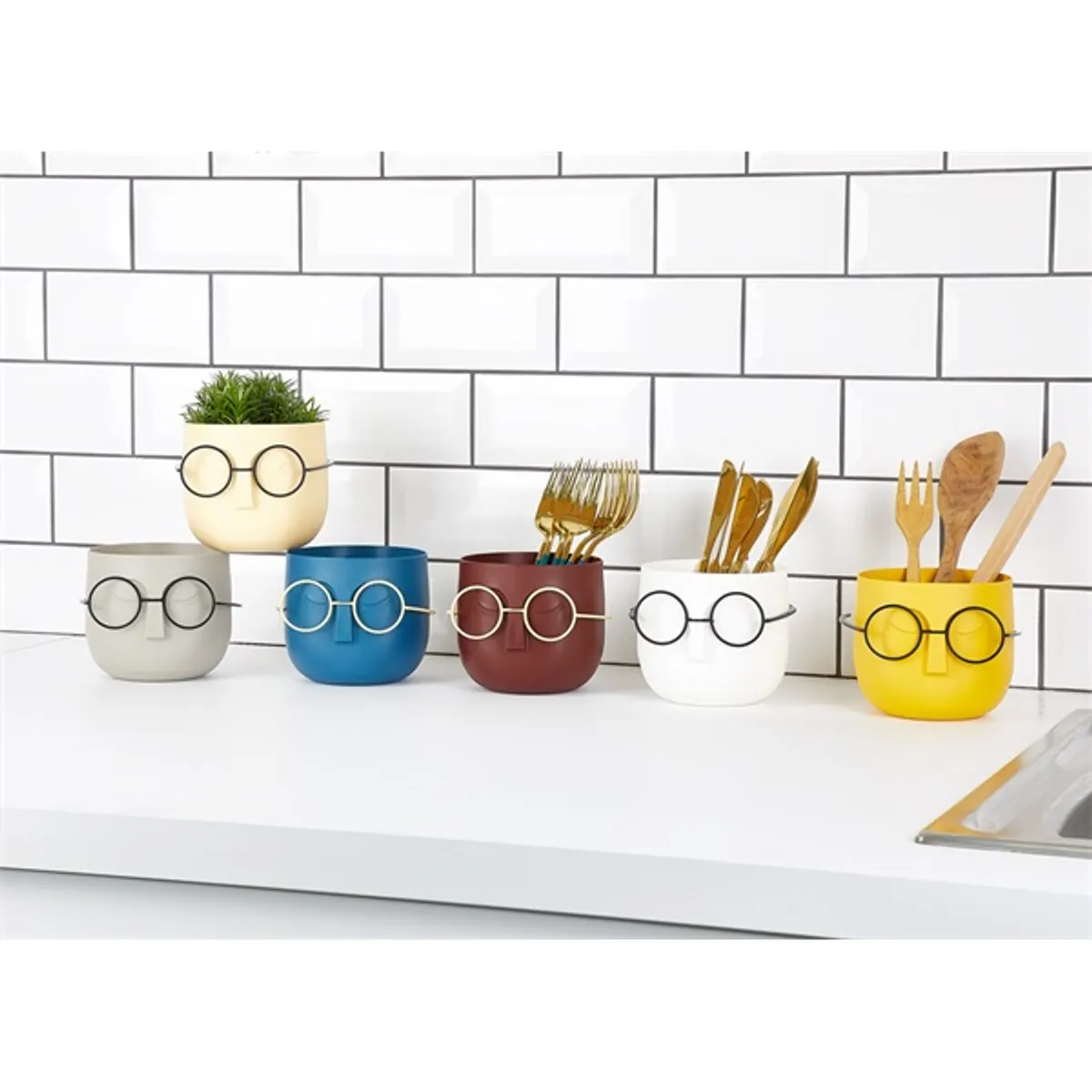 IRIS E5669 szemüveges fej alakú egyszínű cserép 10x10cm #1