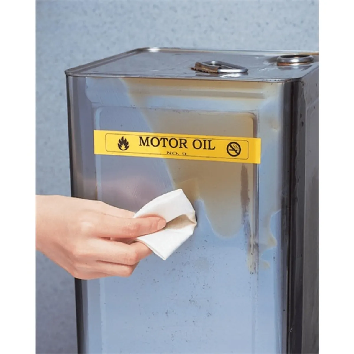 Brother TZE-651 24mmx8m sárga/fekete laminált szalag #3