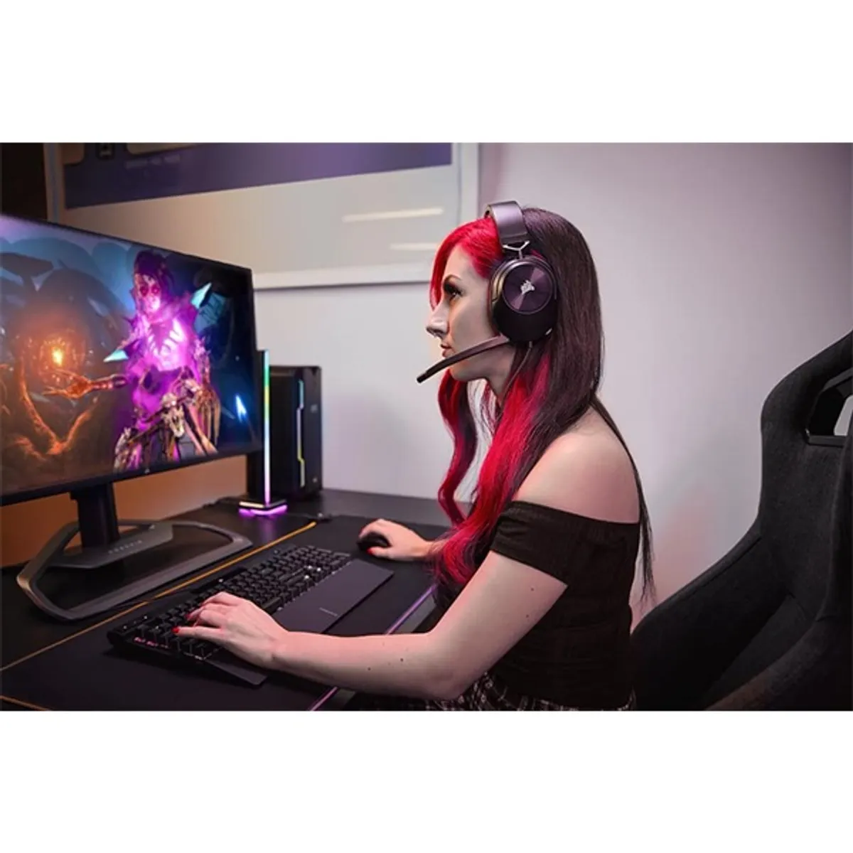 Corsair HS55 Surround fekete gamer headset #7