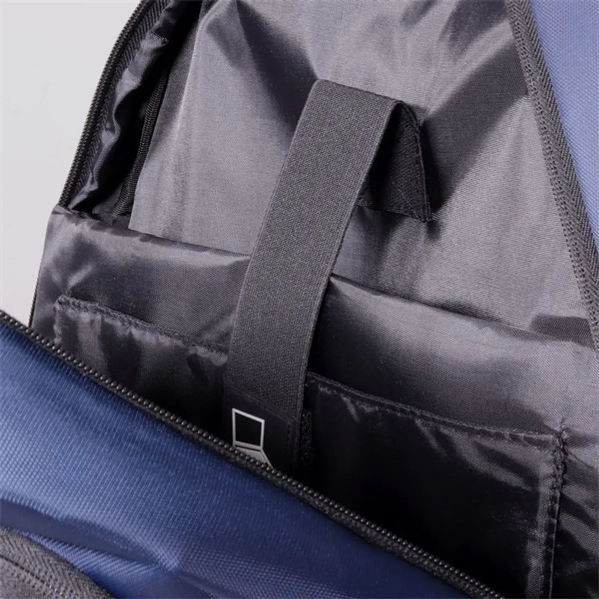 TOO 15,6" lopásbiztos/USB portos kék hátizsák #3