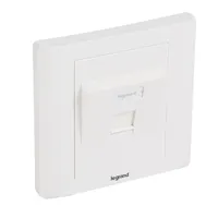 Legrand 632796 Linkeo 1xRJ45 keystone port fogadására süllyesztett szerelvény #2
