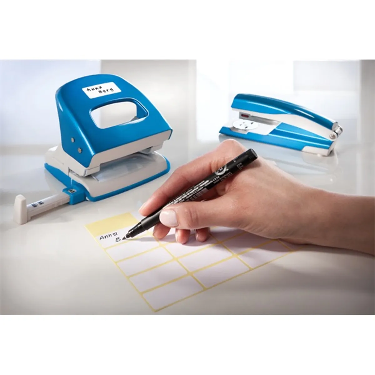 Avery 3078 38x29mm univerzális 40db-os etikett #4