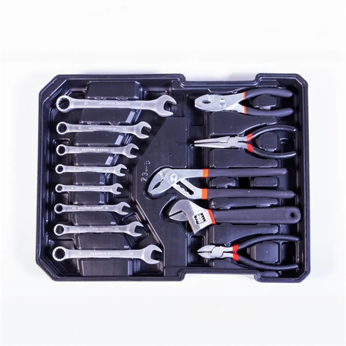 IRIS TOOLS TS-1-007 aluminium táskában szerszámkészlet #6