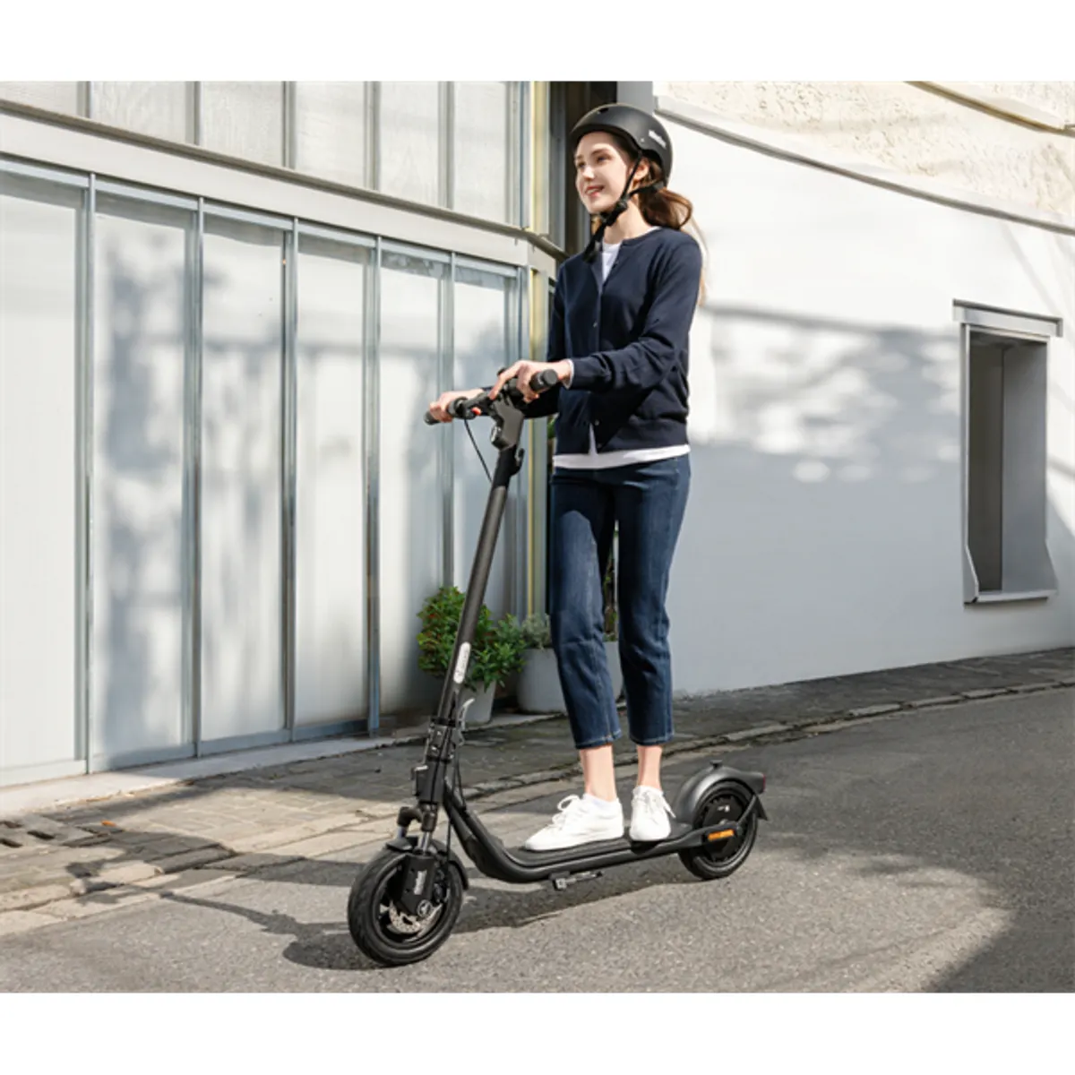 Segway Ninebot KickScooter F2 E II elektromos roller #2