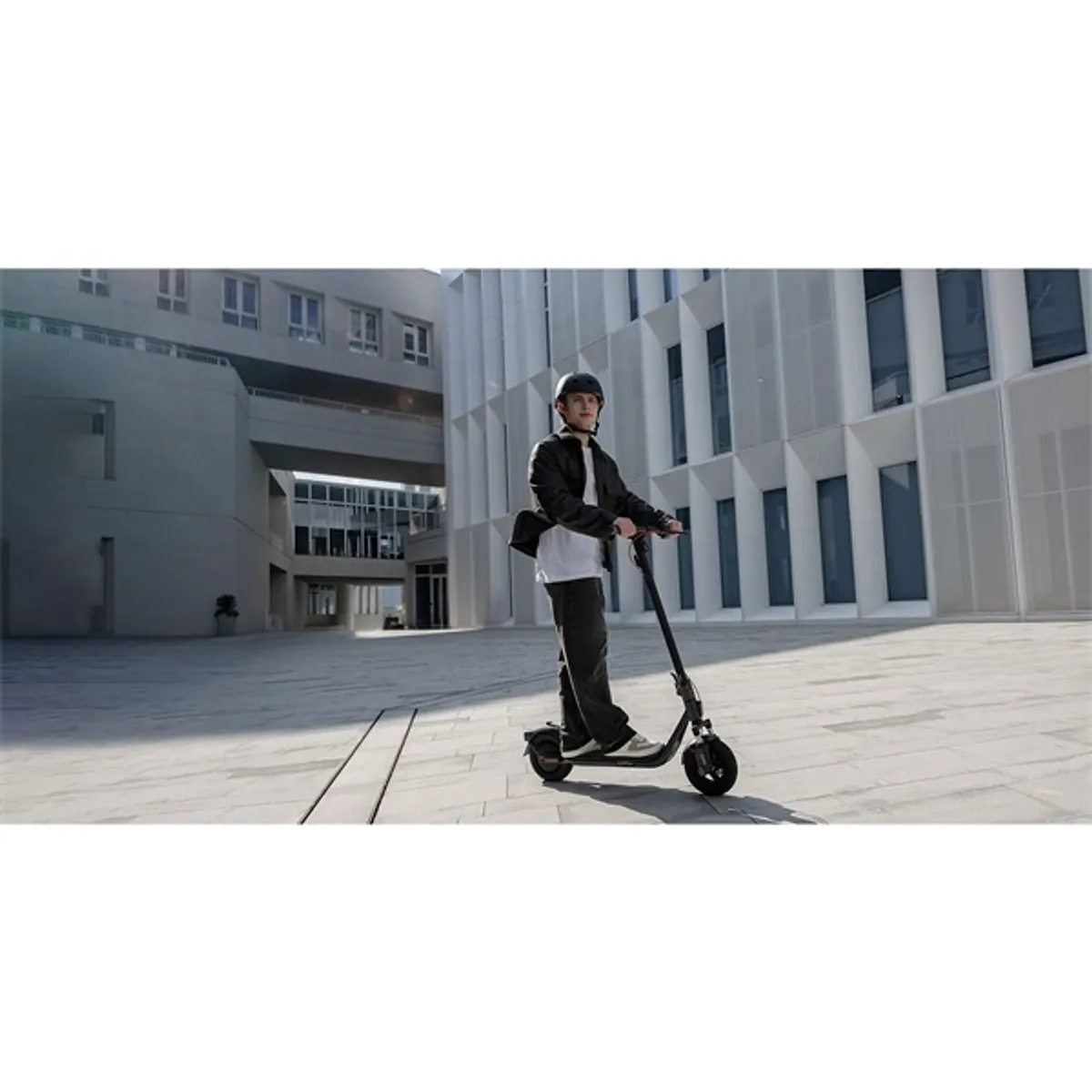 Segway Ninebot KickScooter F2 Pro E II elektromos roller #4