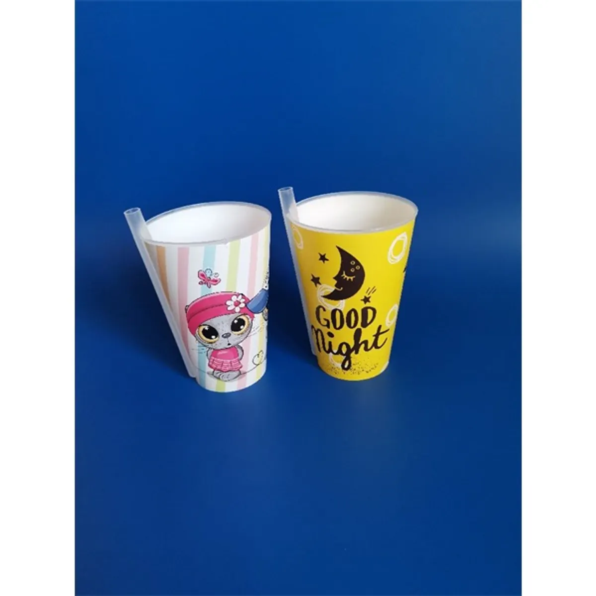 IRIS YUMMY pohár szívószállal 400ml #1