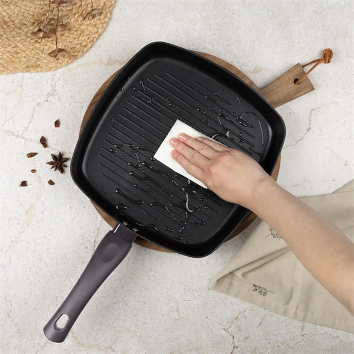 Blaumann BL-3958 Carbon Pro grill serpenyő #4