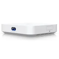 Ubiquiti UniFi UCG-Max 4x2.5 GbE LAN 1x2.5 Multi-Gigabit WAN port Security Cloud Gateway router
