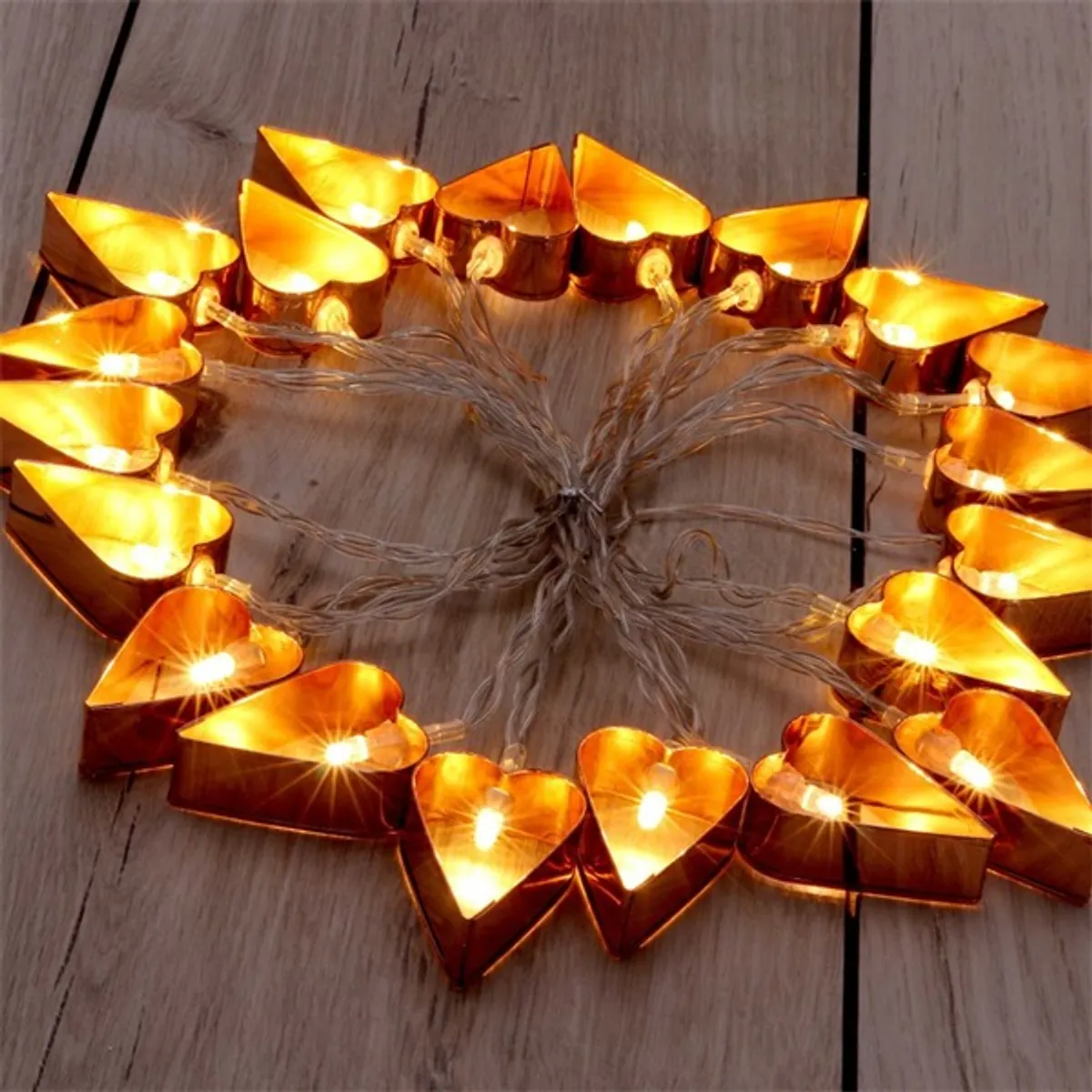 Szív alakú fém/4m/meleg fehér/20db LED-es/3xAA elemes fényfüzér, fénydekoráció #4