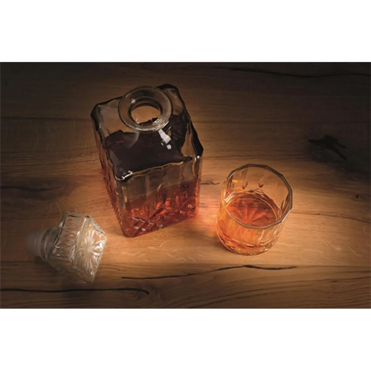 WoMa 285ml-es 4 db-os whiskys pohár készlet és 900ml-es kancsó díszdobozban #2