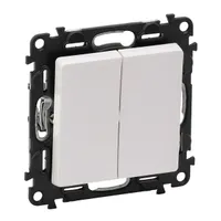 Legrand 752108 Valena Life fehér kettős váltókapcsoló 10 AX #1