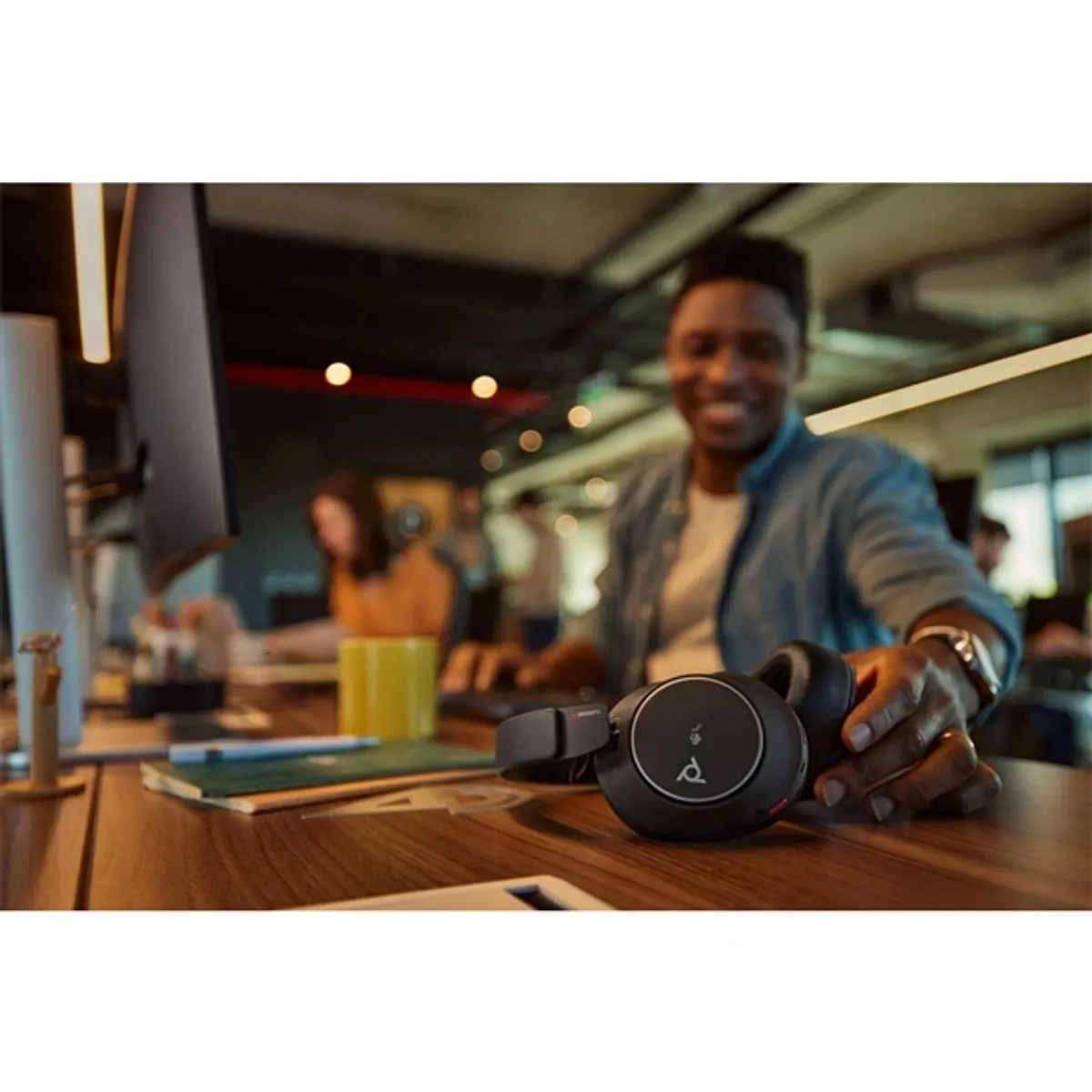 HP Poly Voyager Surround80 fekete vezeték nélküli fejhallgató +  USB-C/A adapter #7