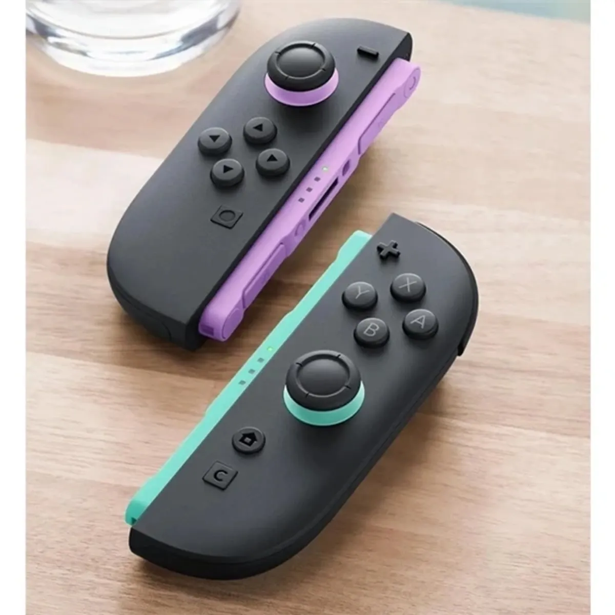 Nintendo Switch 2 N2P107 Joy-Con 2 világos szürke-lila csuklópánt #5